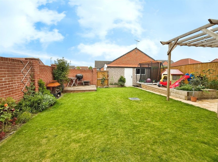 Images for Wheatsheaf Way, Clowne, Chesterfield