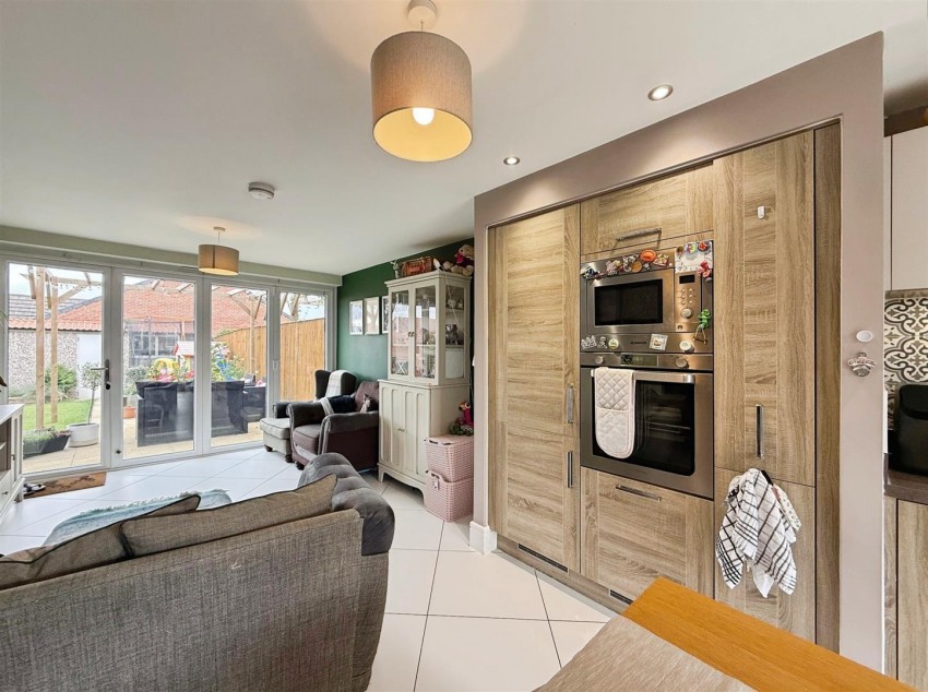 Images for Wheatsheaf Way, Clowne, Chesterfield