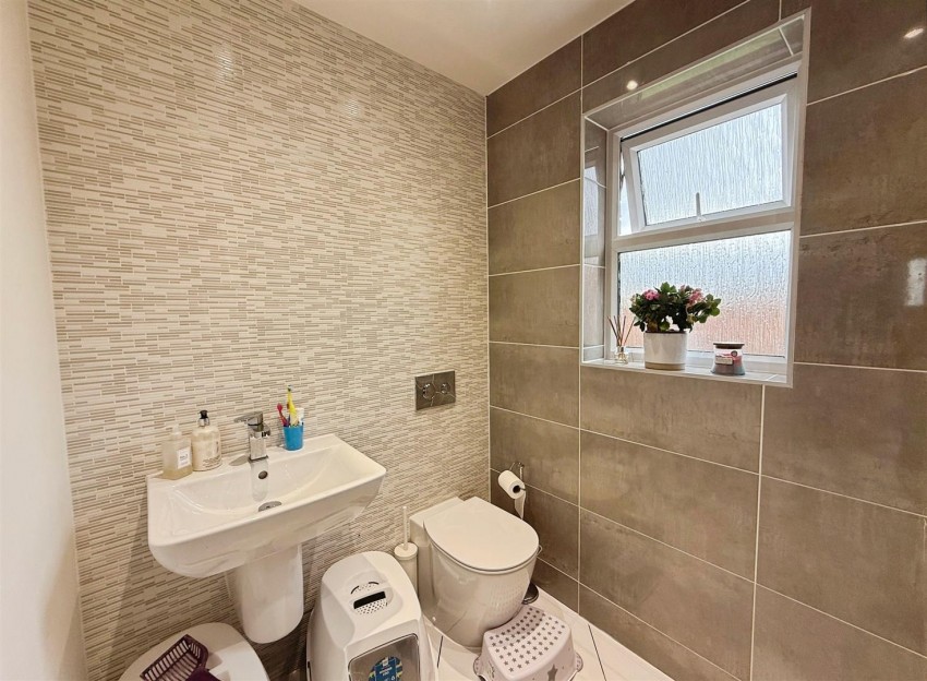 Images for Wheatsheaf Way, Clowne, Chesterfield