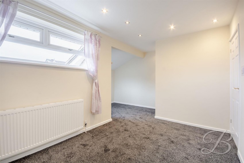 Images for Crosby Close, Forest Town, Mansfield