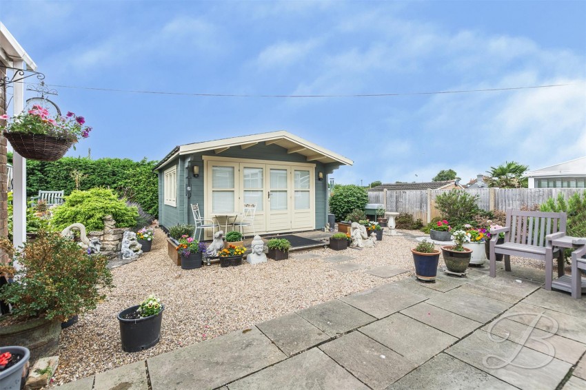 Images for Burton Rise, Walesby, Newark