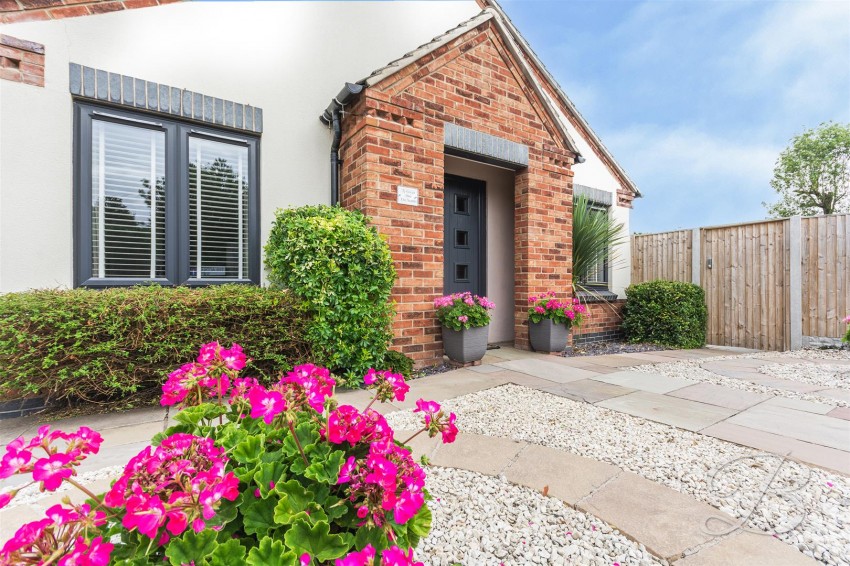 Images for The Acorns, Bilsthorpe, Newark