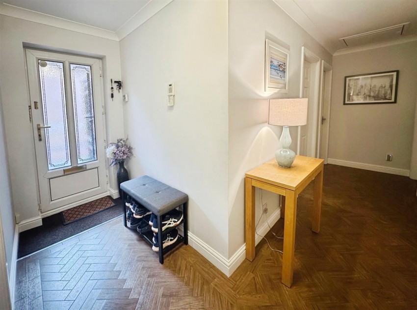 Images for Holly Road, Forest Town, Mansfield