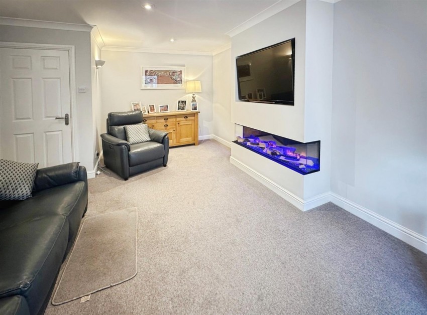 Images for Holly Road, Forest Town, Mansfield