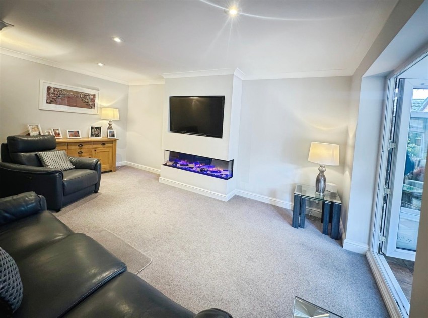 Images for Holly Road, Forest Town, Mansfield