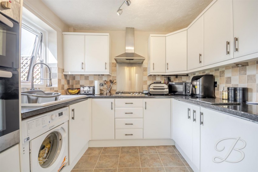 Images for Horsehead Lane, Bolsover, Chesterfield