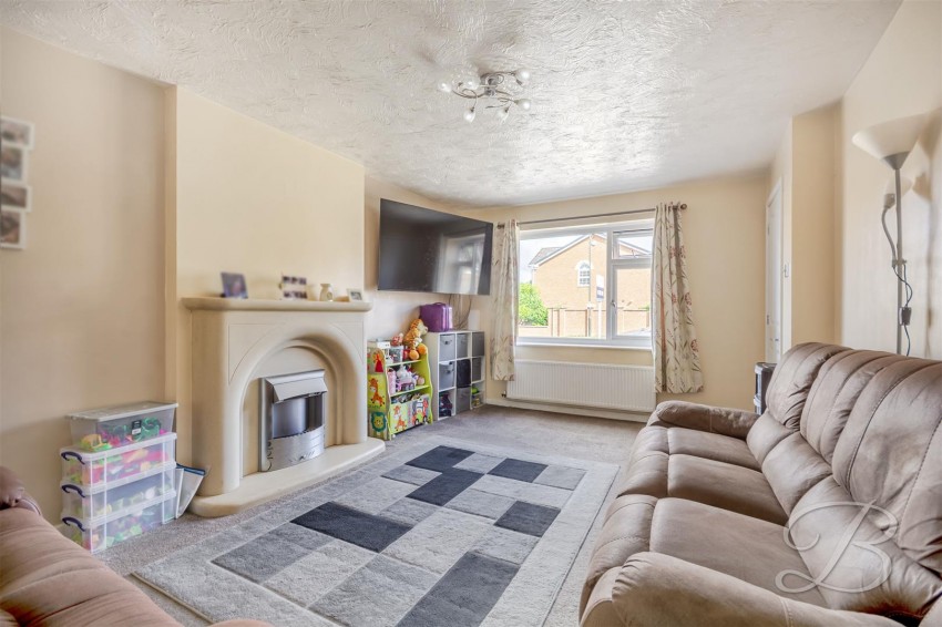 Images for Horsehead Lane, Bolsover, Chesterfield