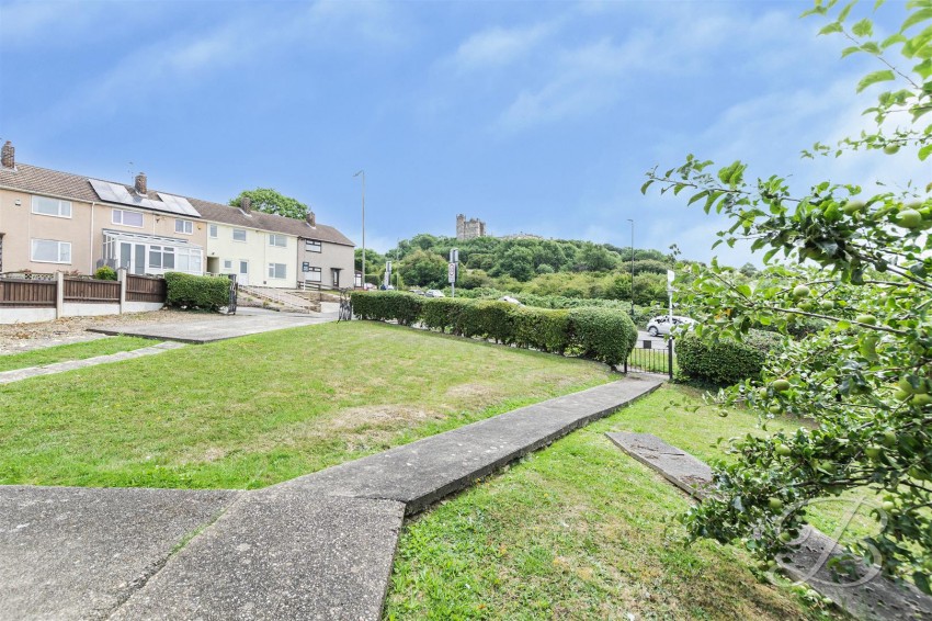 Images for Houldsworth Crescent, Bolsover, Chesterfield