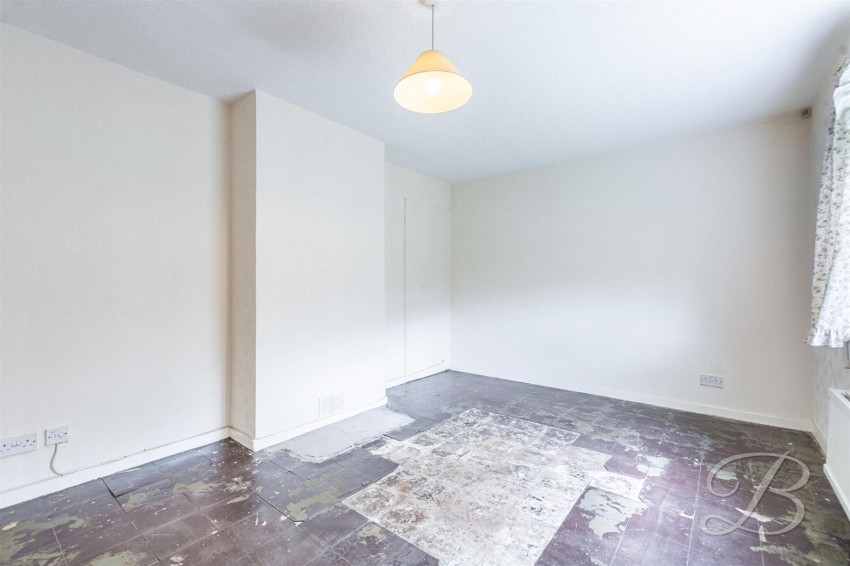 Images for Houldsworth Crescent, Bolsover, Chesterfield