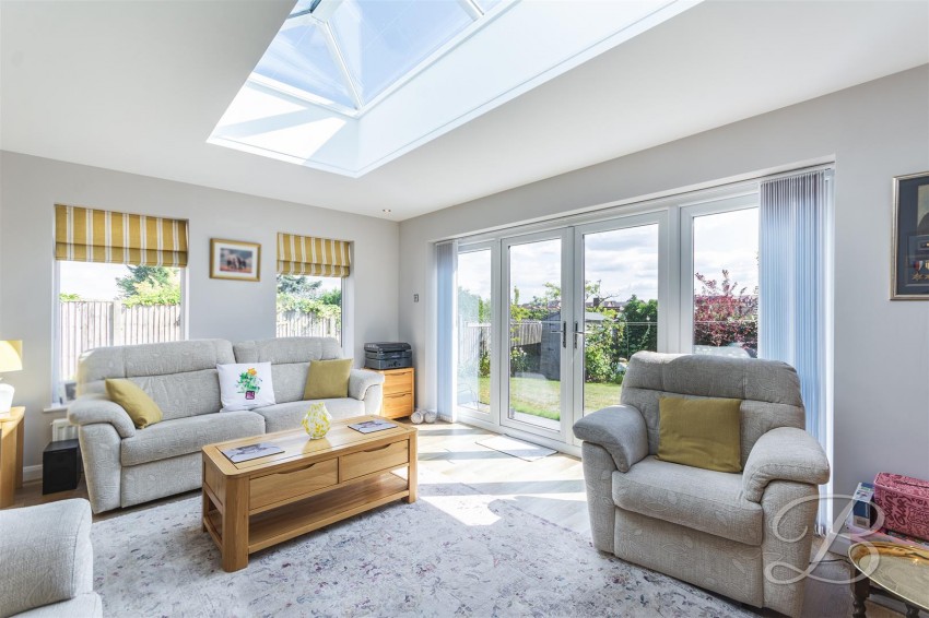Images for Chestnut Drive, Mansfield