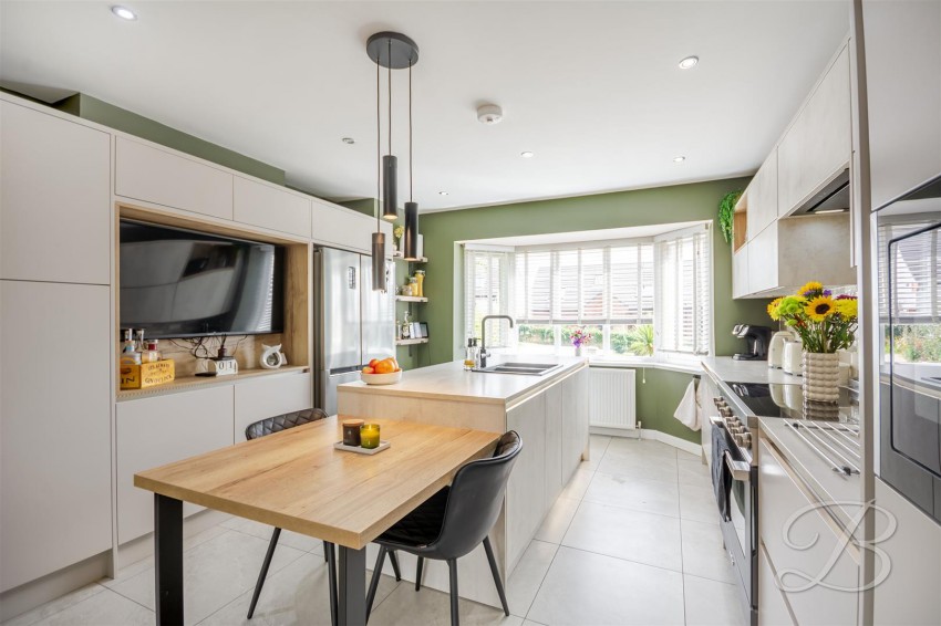 Images for Central Drive, Wingerworth, Chesterfield