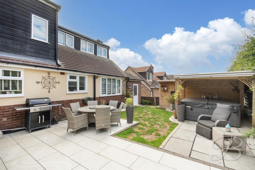 Images for Central Drive, Wingerworth, Chesterfield