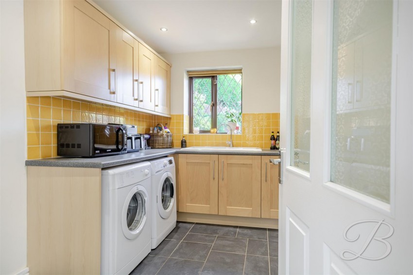 Images for Chestnut Grove, Tibshelf, Alfreton