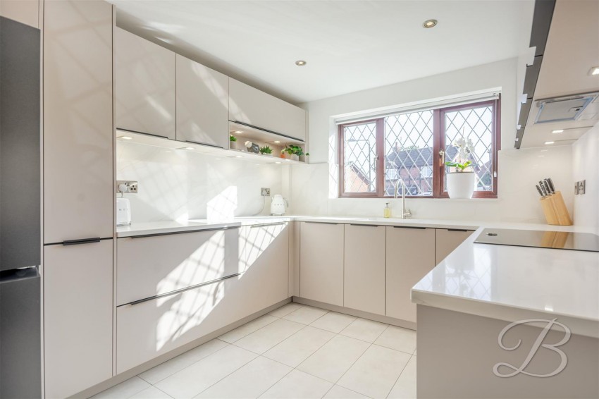 Images for Chestnut Grove, Tibshelf, Alfreton