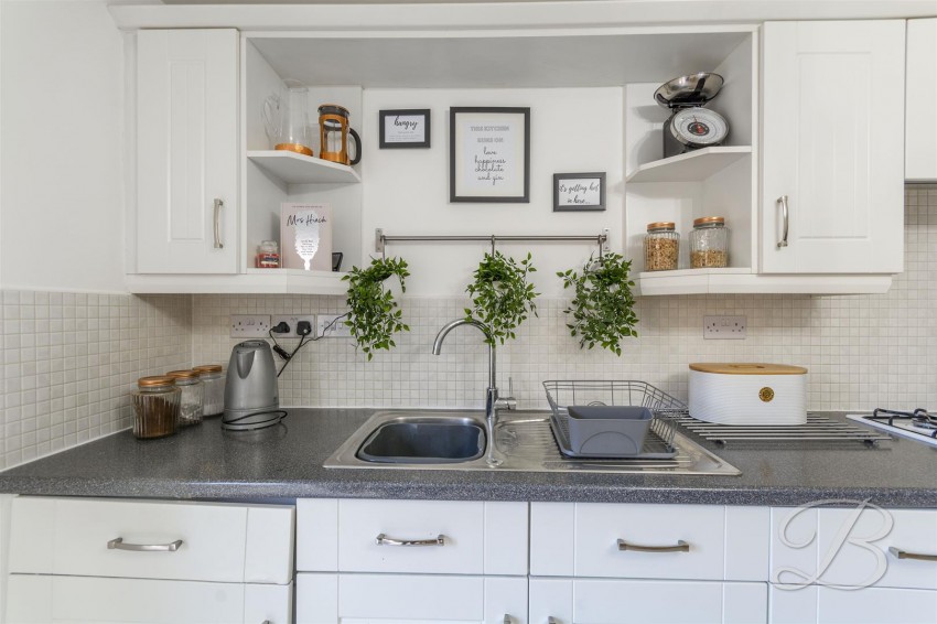 Images for Ruby Way, Mansfield