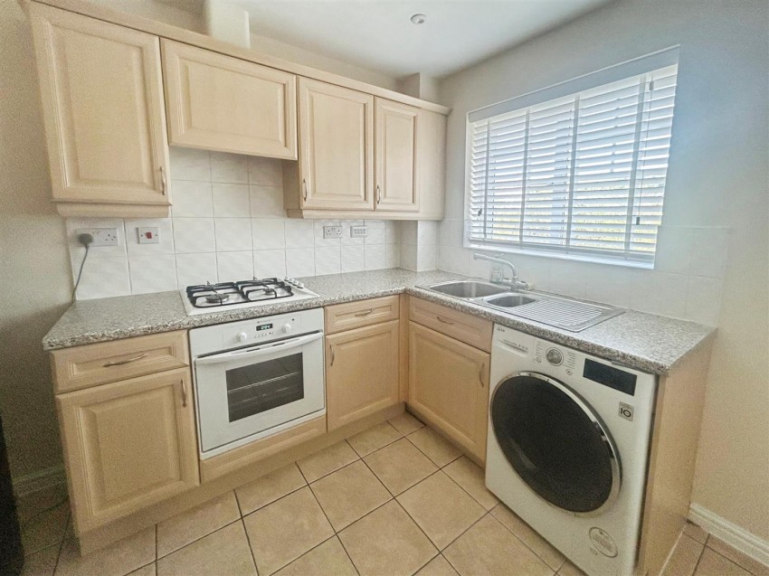 Images for Sandmartins Close, Mansfield