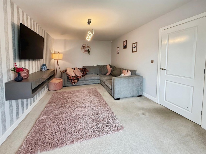 Images for Hawke Brook Close, Bolsover, Chesterfield