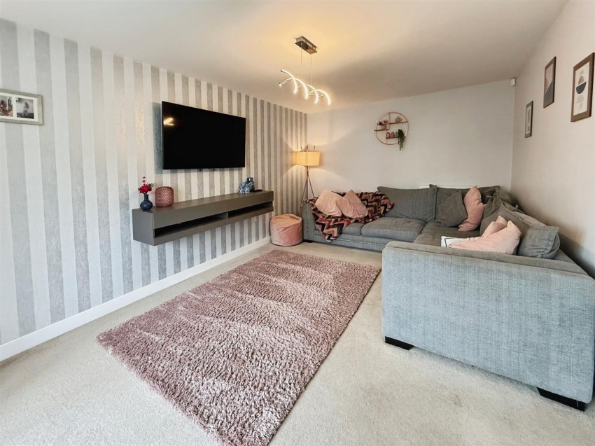Images for Hawke Brook Close, Bolsover, Chesterfield