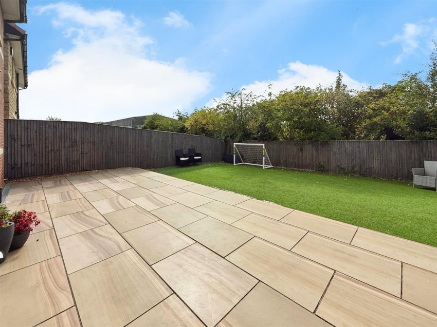 Images for Hawke Brook Close, Bolsover, Chesterfield