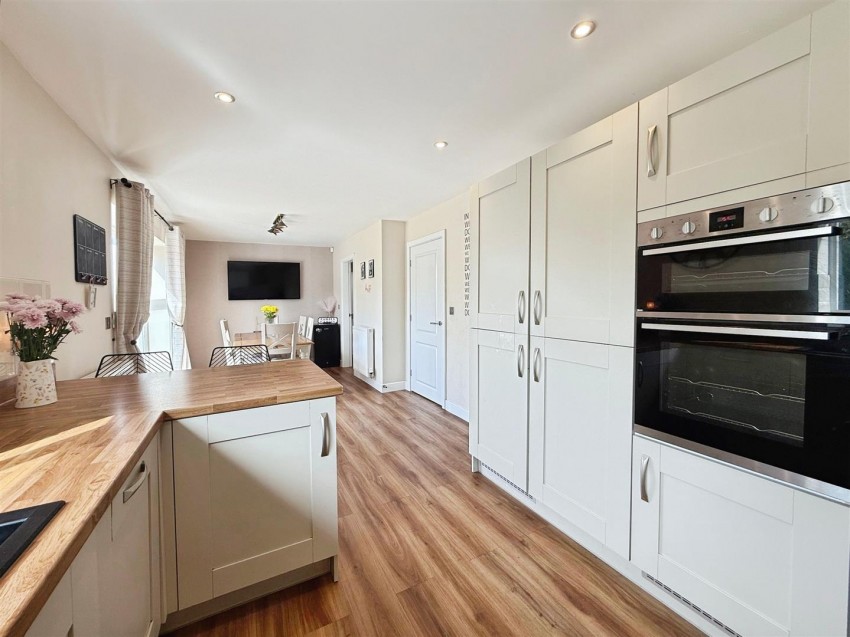 Images for Hawke Brook Close, Bolsover, Chesterfield