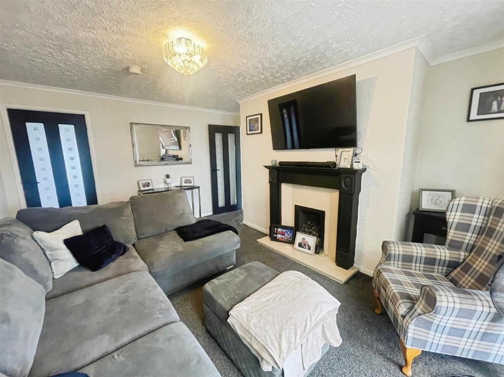 Image of Elm Tree Avenue, Shirebrook