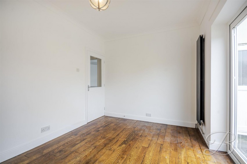 Images for Frank Avenue, Mansfield