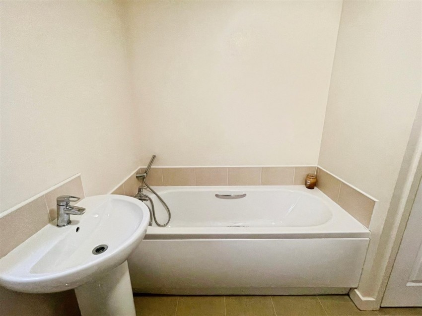 Images for Broadacre Way, Tibshelf, Alfreton