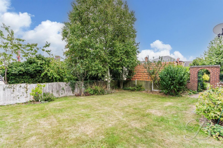 Images for Mansfield Road, Edwinstowe, Mansfield
