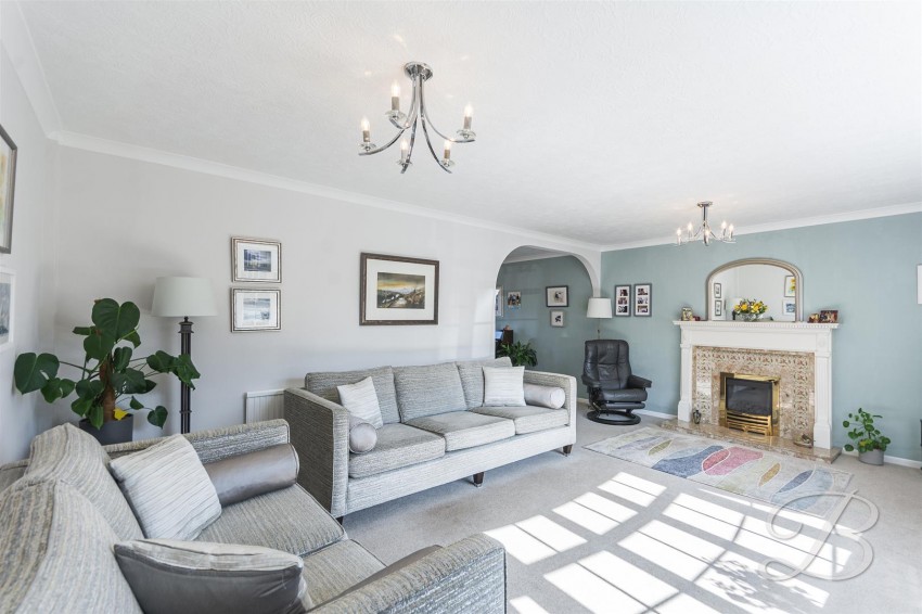 Images for Thorpelands Avenue, Forest Town, Mansfield