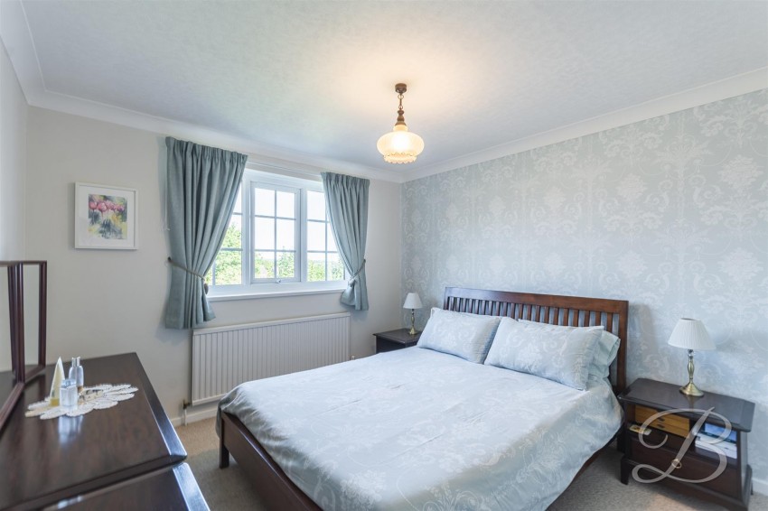 Images for Thorpelands Avenue, Forest Town, Mansfield