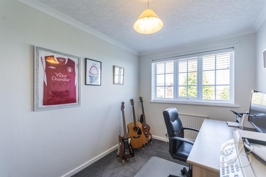 Images for Thorpelands Avenue, Forest Town, Mansfield