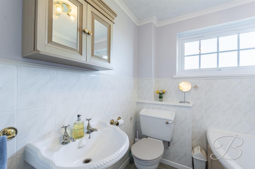 Images for Thorpelands Avenue, Forest Town, Mansfield