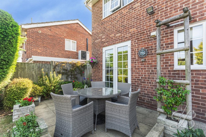 Images for Thorpelands Avenue, Forest Town, Mansfield