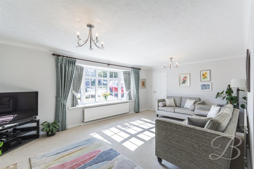 Images for Thorpelands Avenue, Forest Town, Mansfield