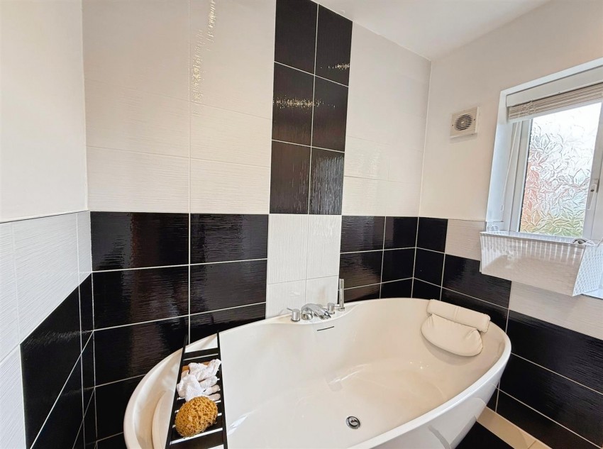 Images for Oakmeadows, South Normanton, Alfreton