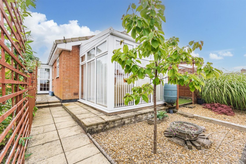 Images for Hazelwood Close, Forest Town, Mansfield