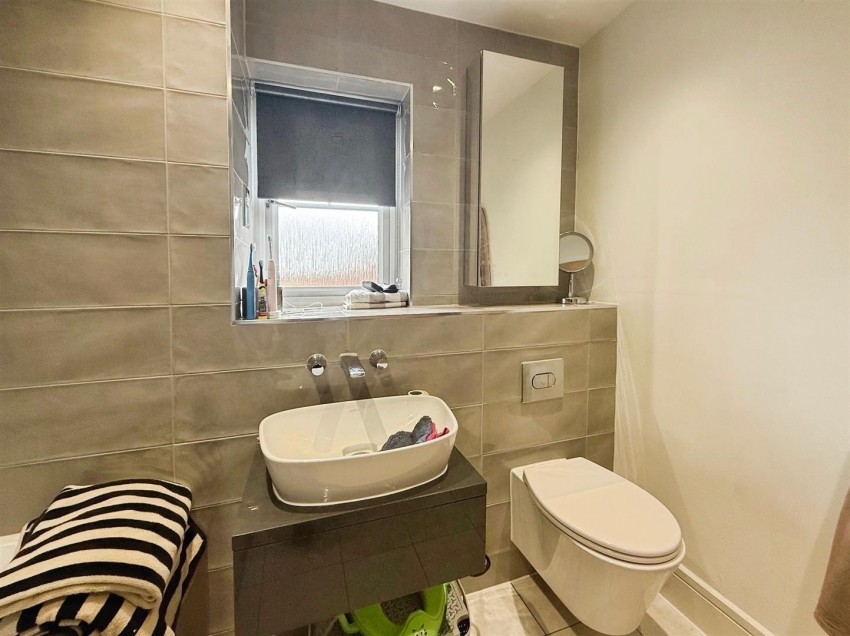 Images for Stoney View, Creswell, Worksop