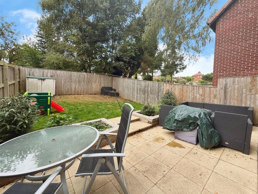 Images for Stoney View, Creswell, Worksop