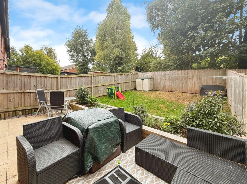 Images for Stoney View, Creswell, Worksop