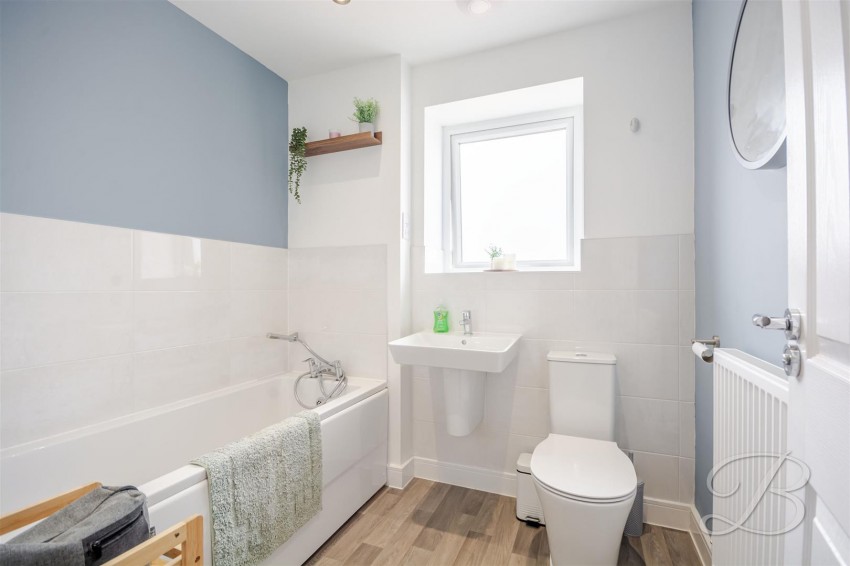 Images for Hornbeam Lane, Wingerworth, Chesterfield