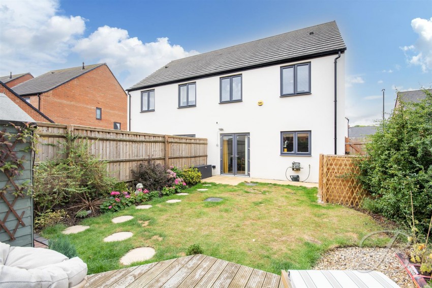 Images for Hornbeam Lane, Wingerworth, Chesterfield