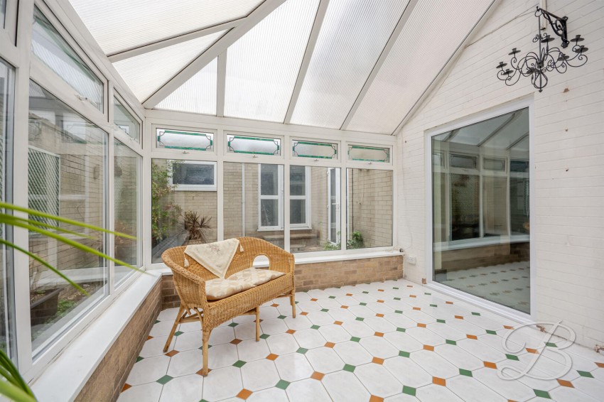 Images for Milton Drive, Ravenshead, Nottingham