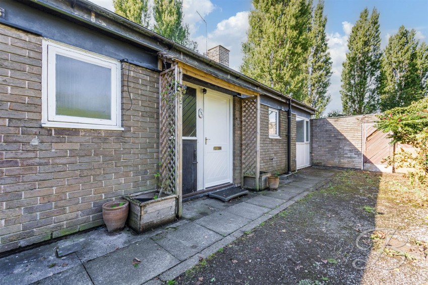 Images for Kneesall, Newark