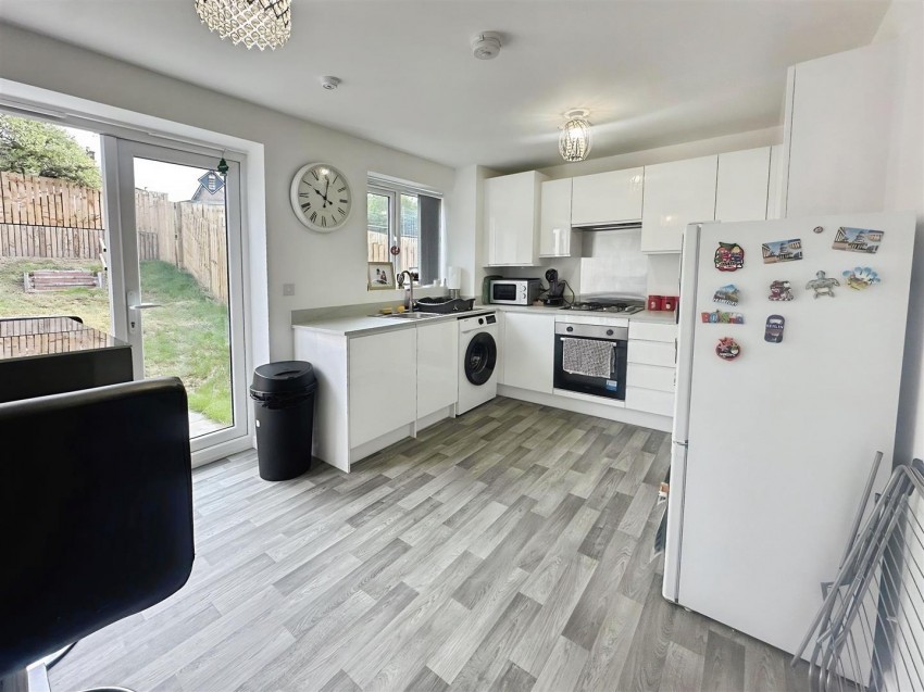Images for Burmese Road, Pinxton