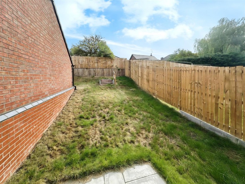 Images for Burmese Road, Pinxton