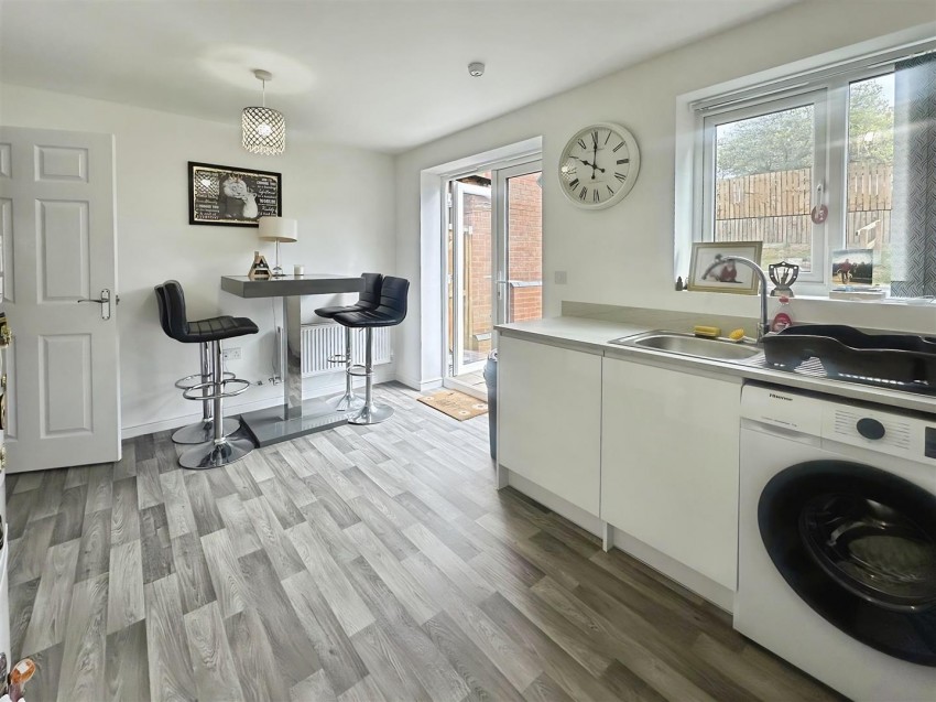Images for Burmese Road, Pinxton