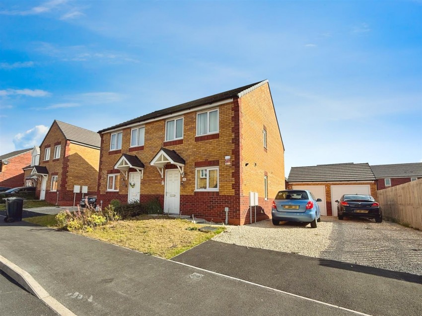 Images for Elmton Way, Creswell, Worksop