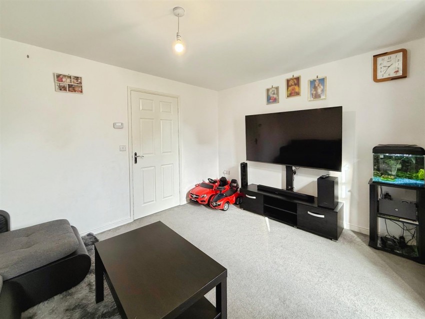 Images for Elmton Way, Creswell, Worksop