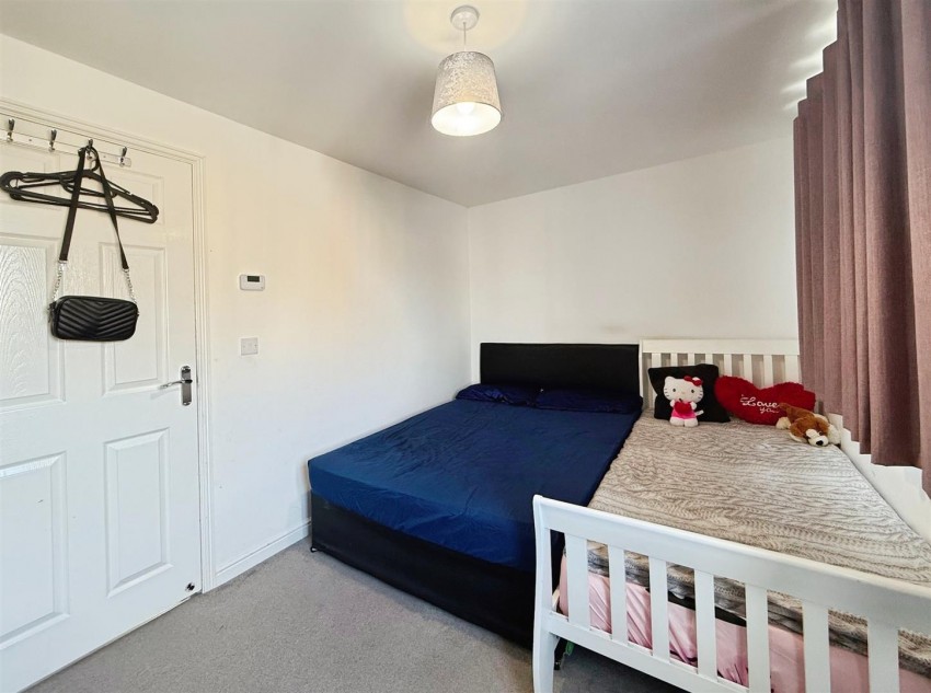 Images for Elmton Way, Creswell, Worksop