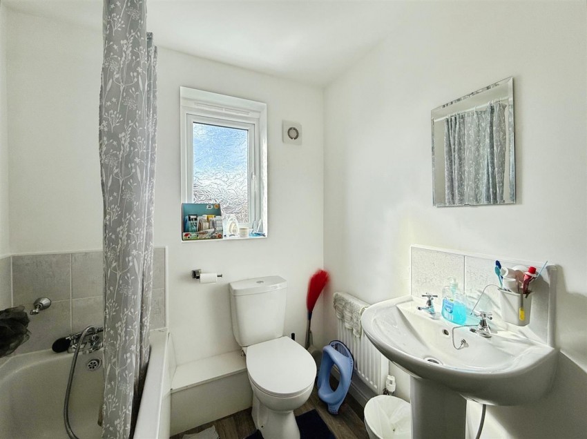 Images for Elmton Way, Creswell, Worksop